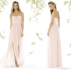 Social Bridesmaids Size 22/24 Blush Strapless Dress.